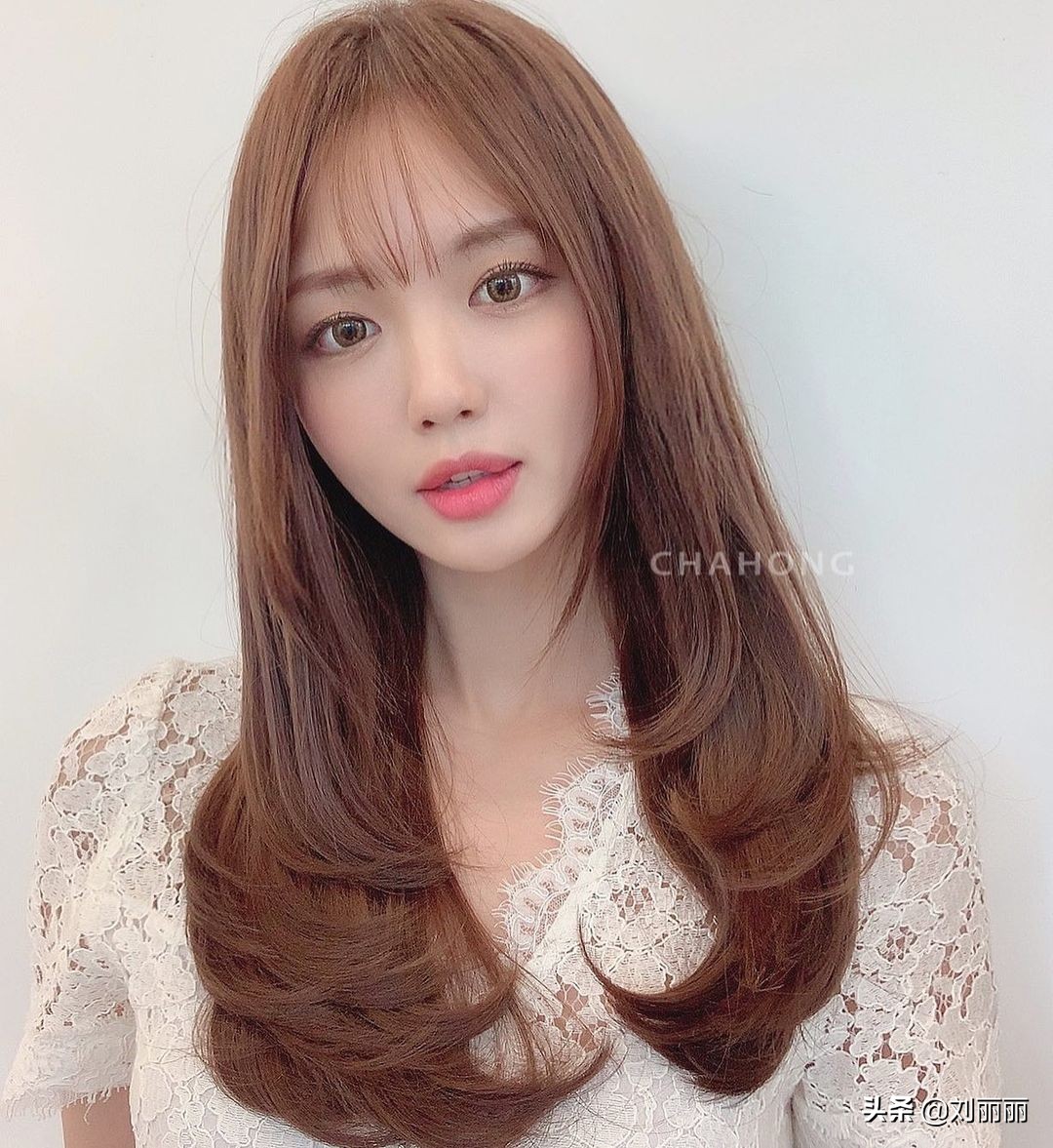 最时尚发型16款,蓬松瘦脸很女神,无论发量多少都适合