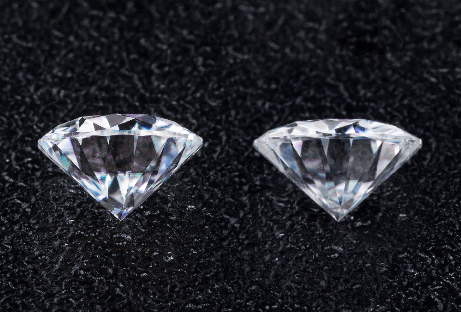 莫桑钻和钻石的区别 如何区分钻石和莫桑石-大连之家