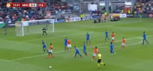 世界杯意大利踢荷兰(荷兰足球突然遍地黄金：U17霸气卫冕4-2吊打意大利，边捧杯边自拍)