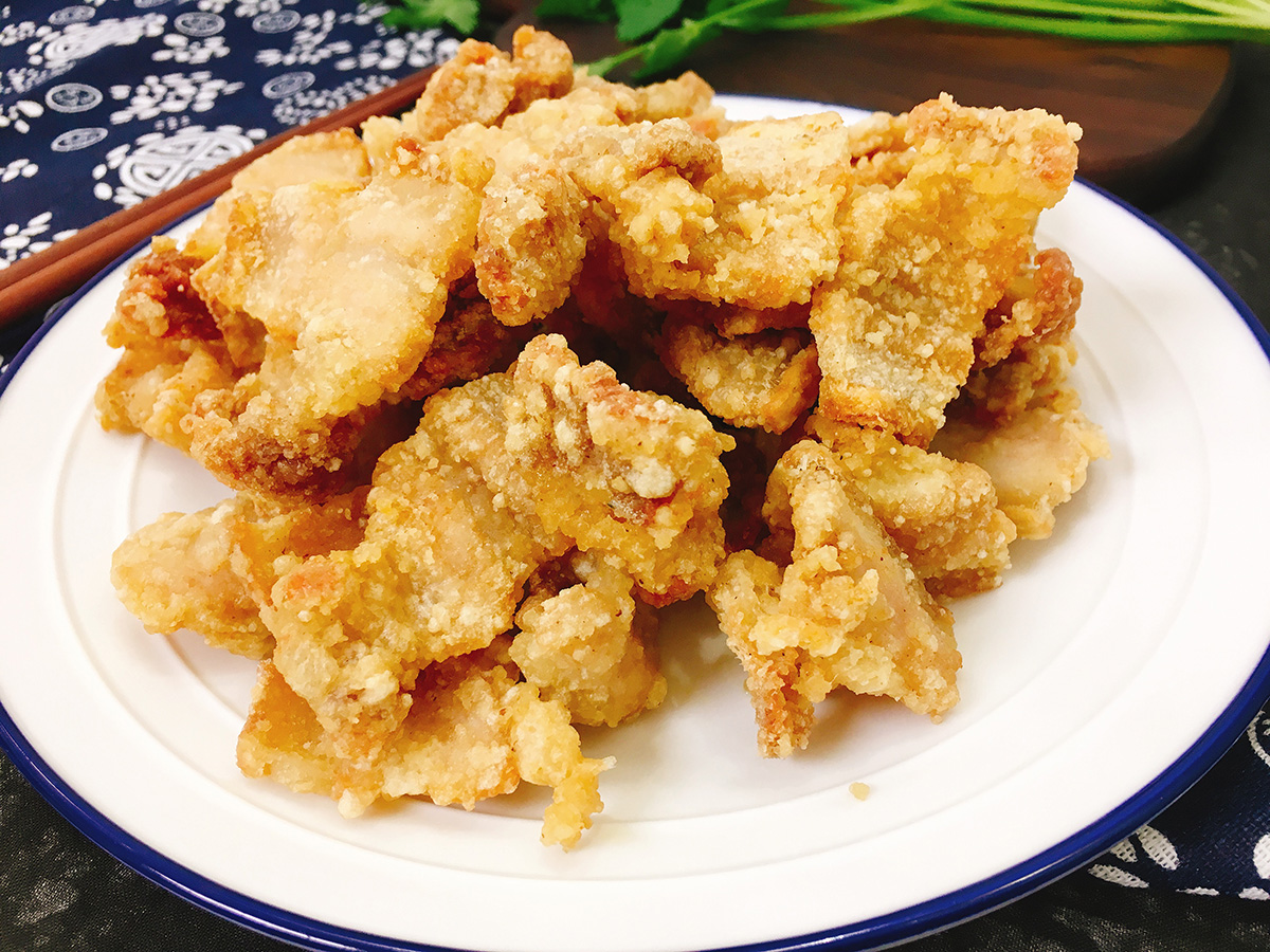 炸肉怎么炸(老师傅教你做金黄酥脆的炸肉)