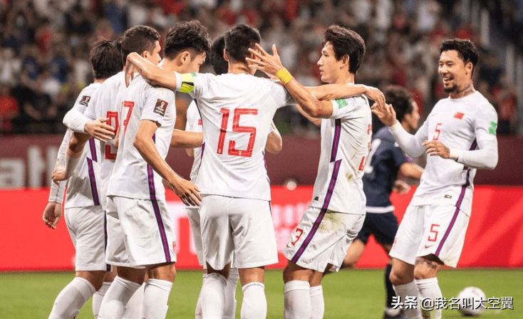 關島為什么能參加世界杯（終于明白為什么國足能在世預賽七球大勝關島，看完分析，豁然開朗）
