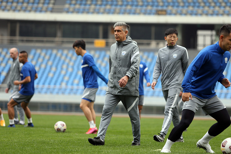 关于沧州雄狮页面的主场问题（“从来没有打过这么富裕的仗”！中超，沧州雄狮来了）-趣拿体育