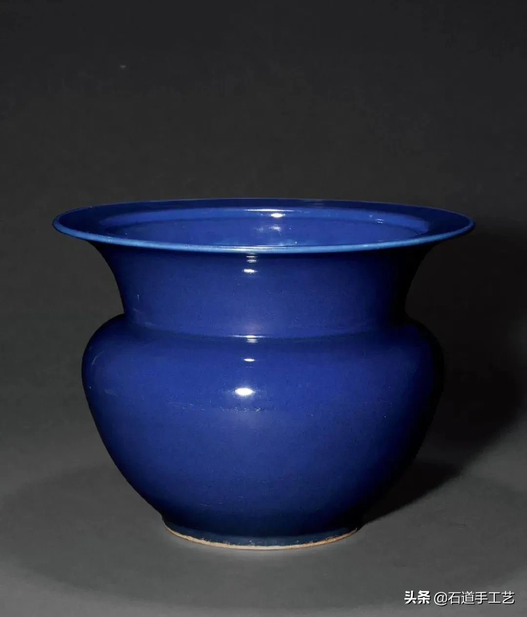 北京诚轩春拍:一波精品明清瓷器成交价来了