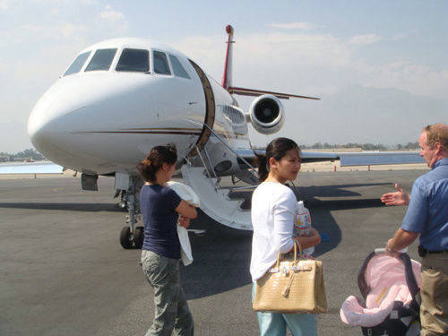 7位替“夫”还债的女星，刘涛不是最惨，今最大67岁，最小41岁