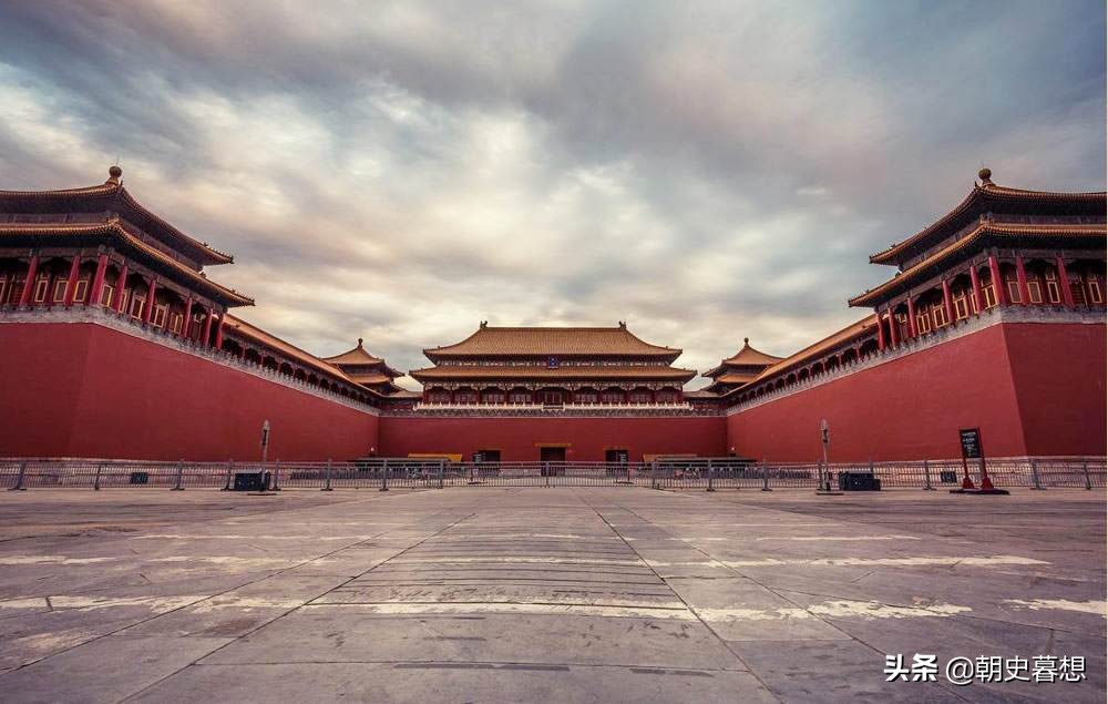 诚孝张皇后(大明第一位太皇太后，历经数朝，稳朝纲，固皇权——诚孝皇后张氏)