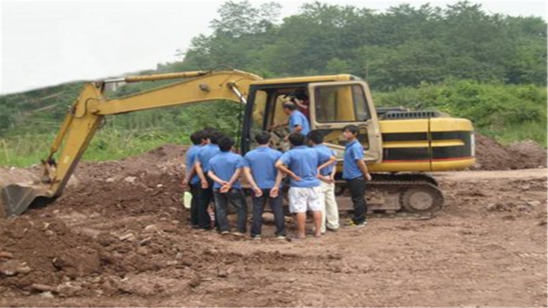 苏州迎来“挖掘机”新学校，配有“特种作业”基地，成全省第一