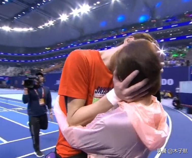 于小彤与陈小纭的爱情为何被全网唱衰？主要是这两点