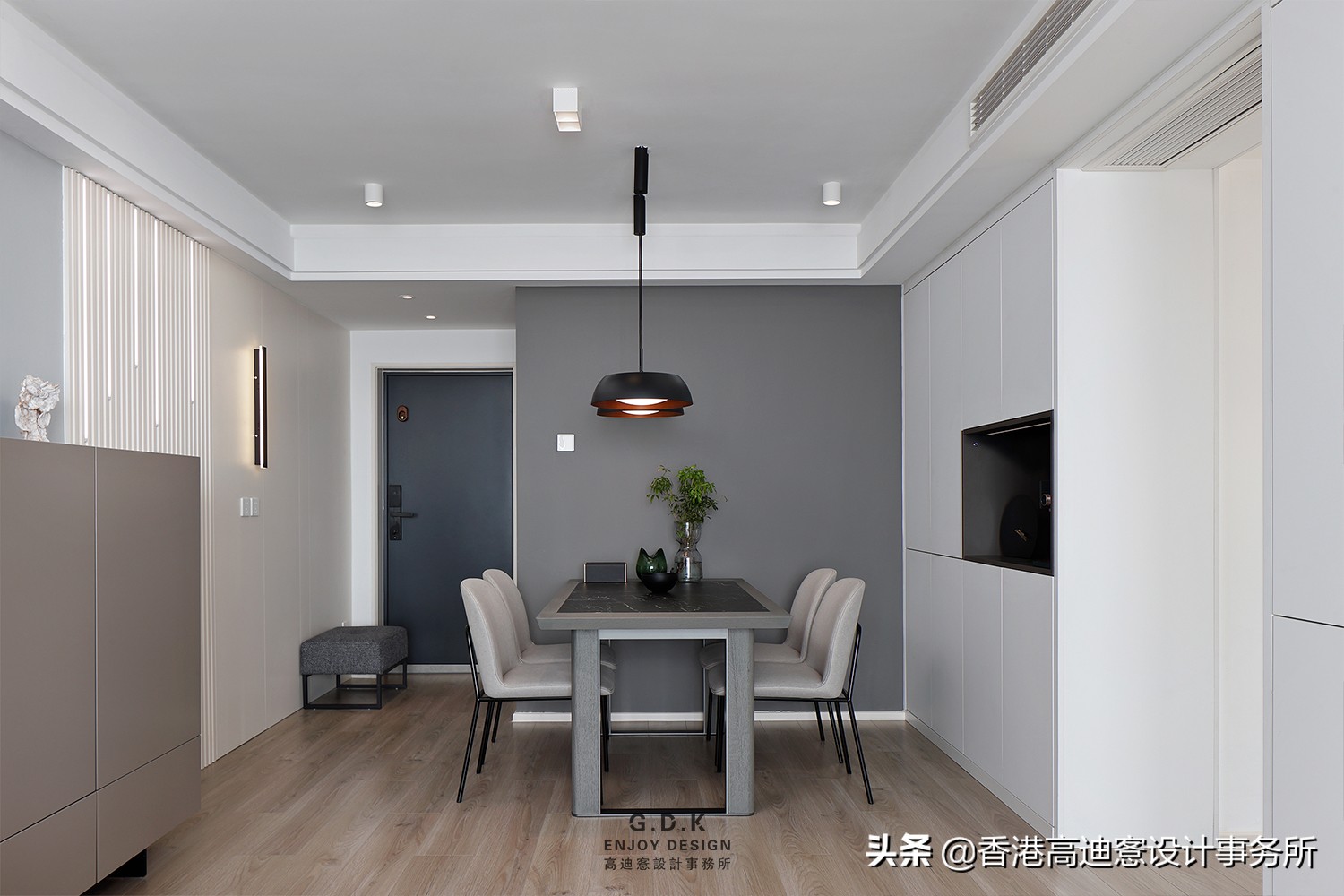 88㎡，可以满足一家三口“10年储物”的精简生活