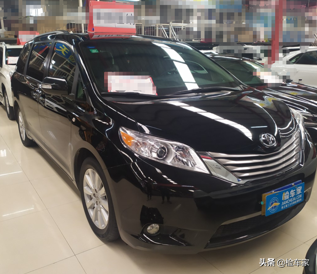 賣掉奧德賽，35萬入手6萬公里的豐田塞納，買主：這才叫MPV