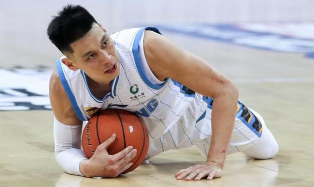 为什么nba季前赛有（球迷吐槽姚明：为何季前赛没直播？想看林书豪却找不到渠道）