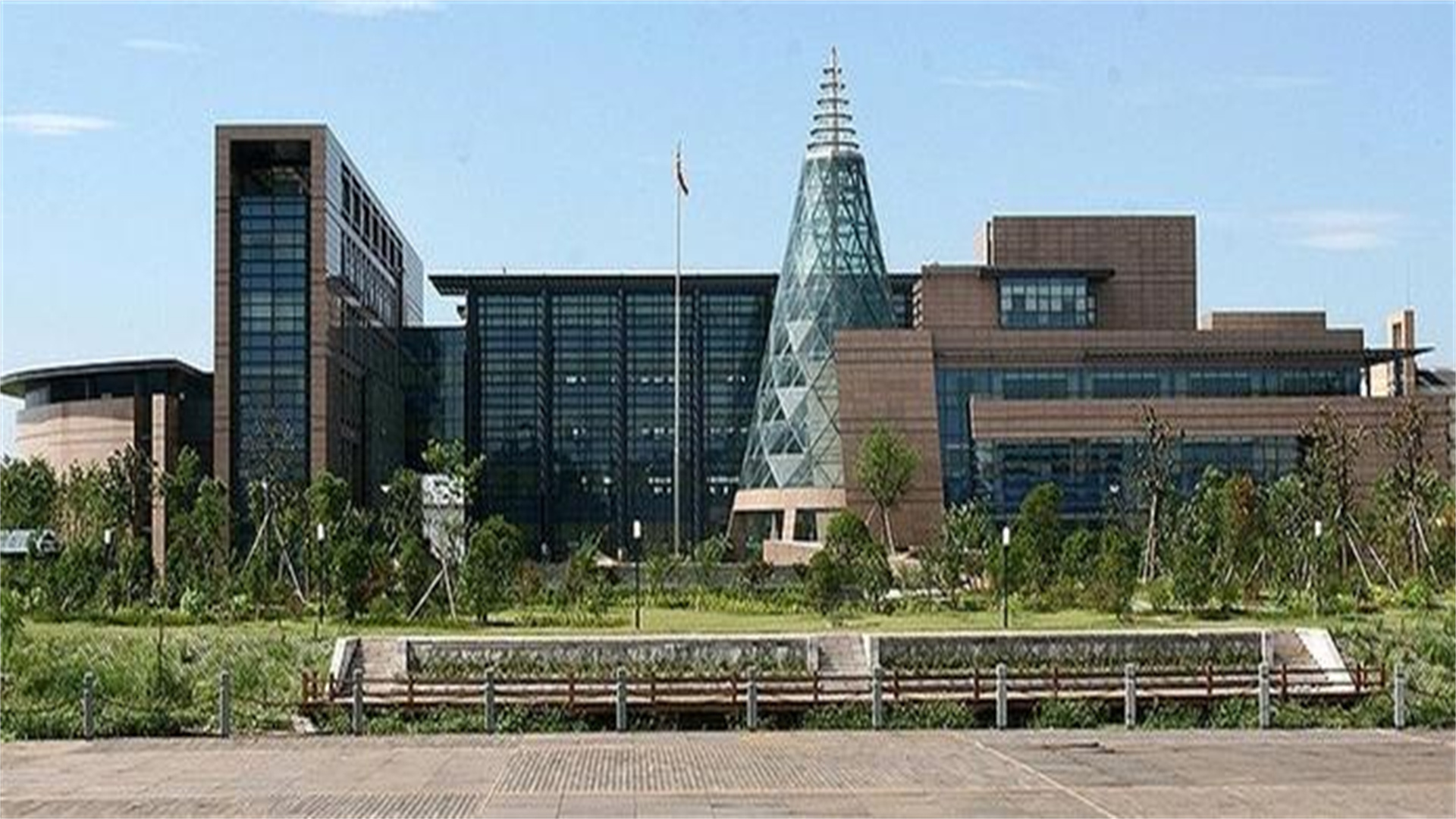 浙江2所“有潜力”的二本大学！海大被称为二本分数也能上的211