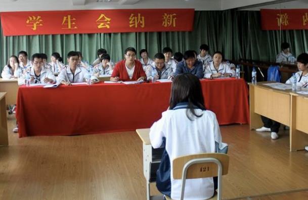 大学没加入学生会（大学四年）