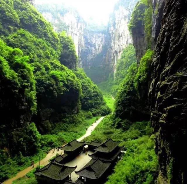 中英双语《游山西村》注释和译文