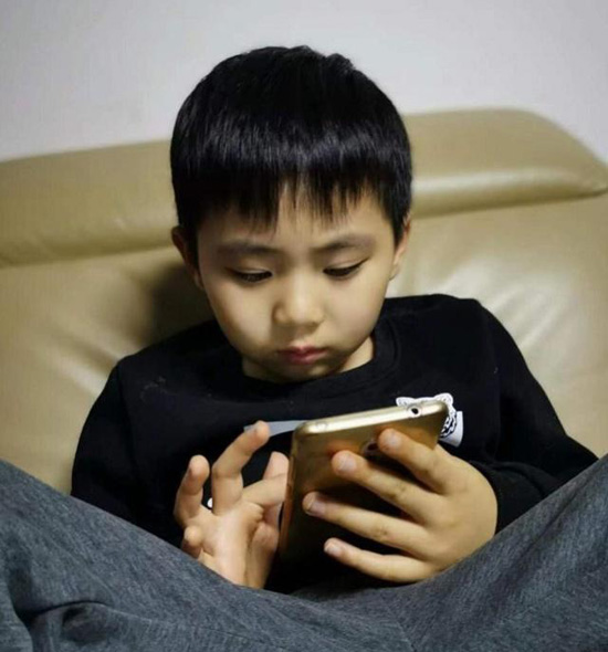 有一种隔辈亲叫赵忠祥，巨额遗产分配曝光！10亿财产全部留给孙子