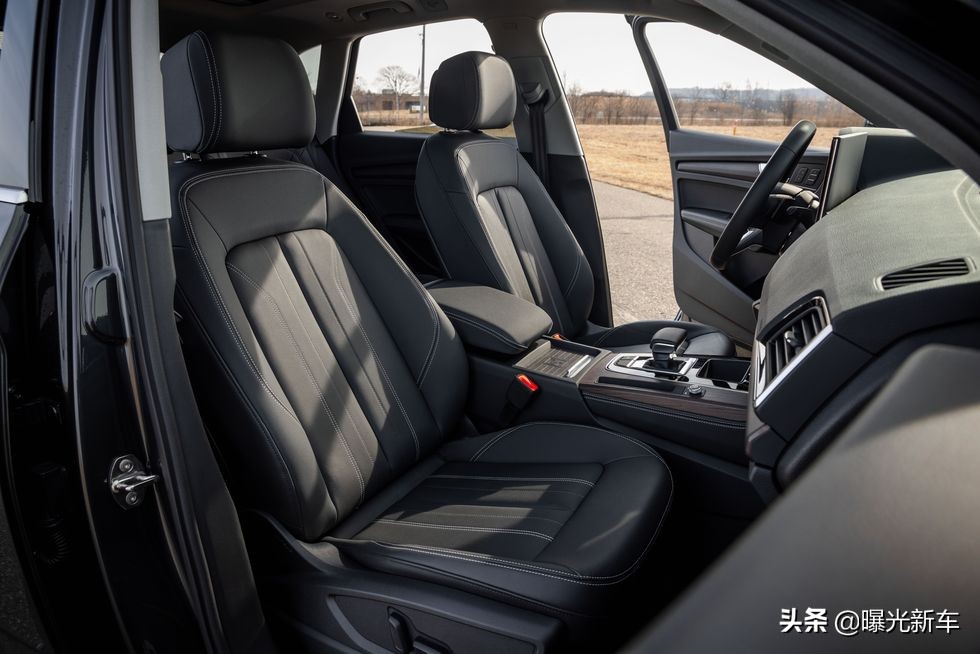 奥迪Q5和Q5 Sportback，2021款，新车上市
