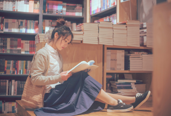 “上过大学”和“没上过大学”的女生，能有多大区别？差距真不小