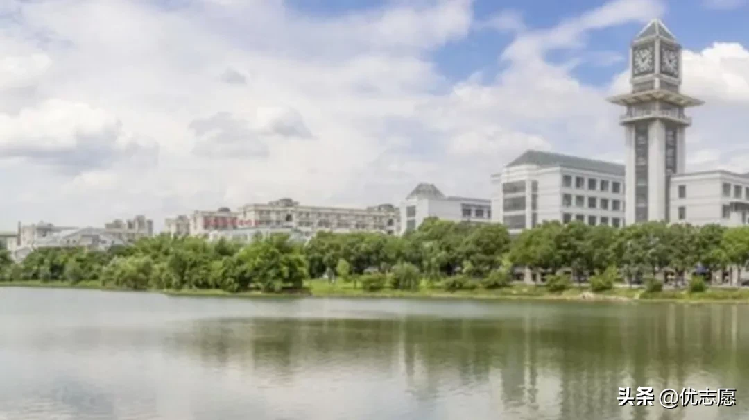 这些政法类大学都是法学界的王牌高校，个个实力强悍