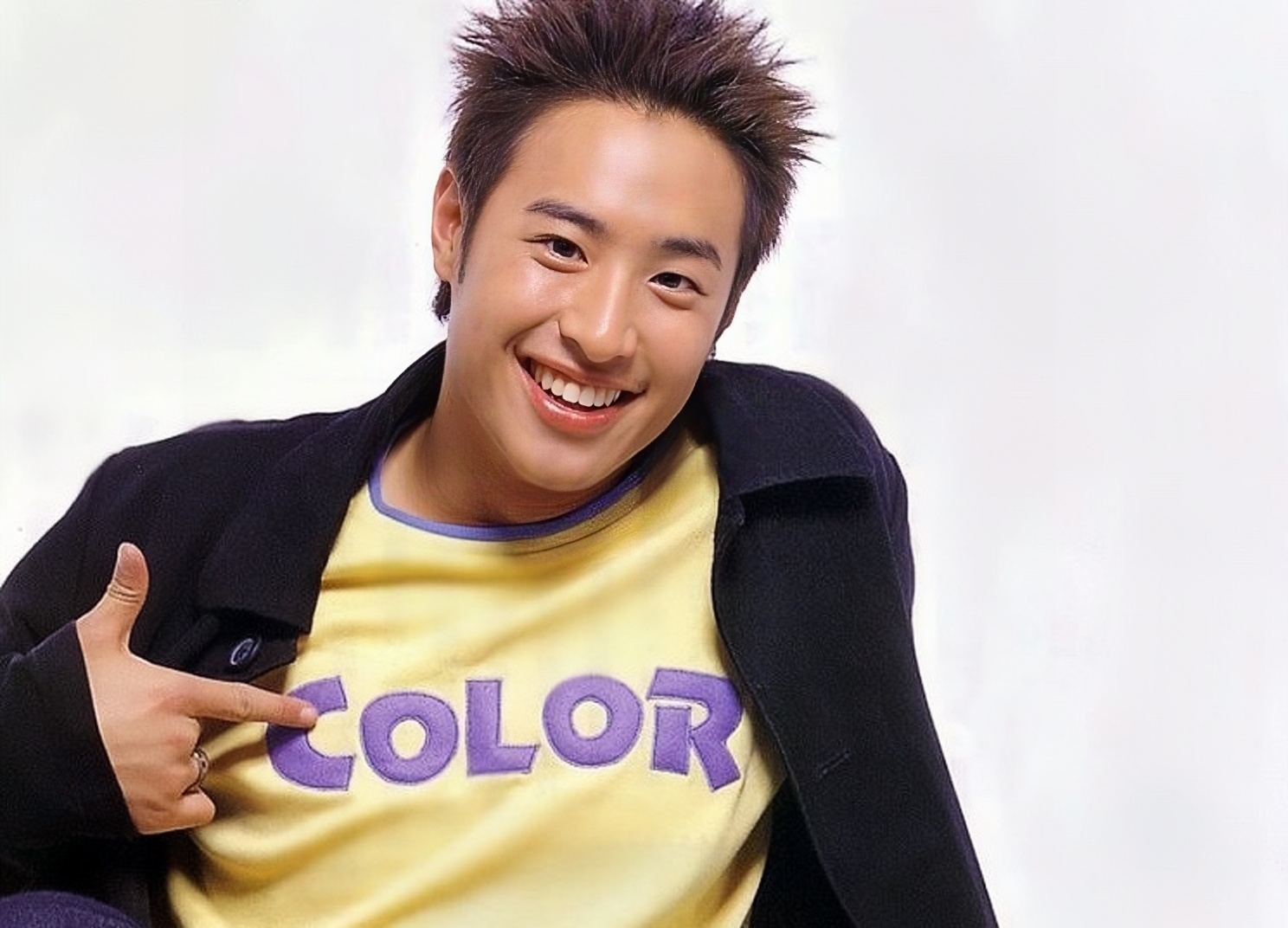 潘玮柏八字感情 潘玮柏是什么星座 - 时代开运网