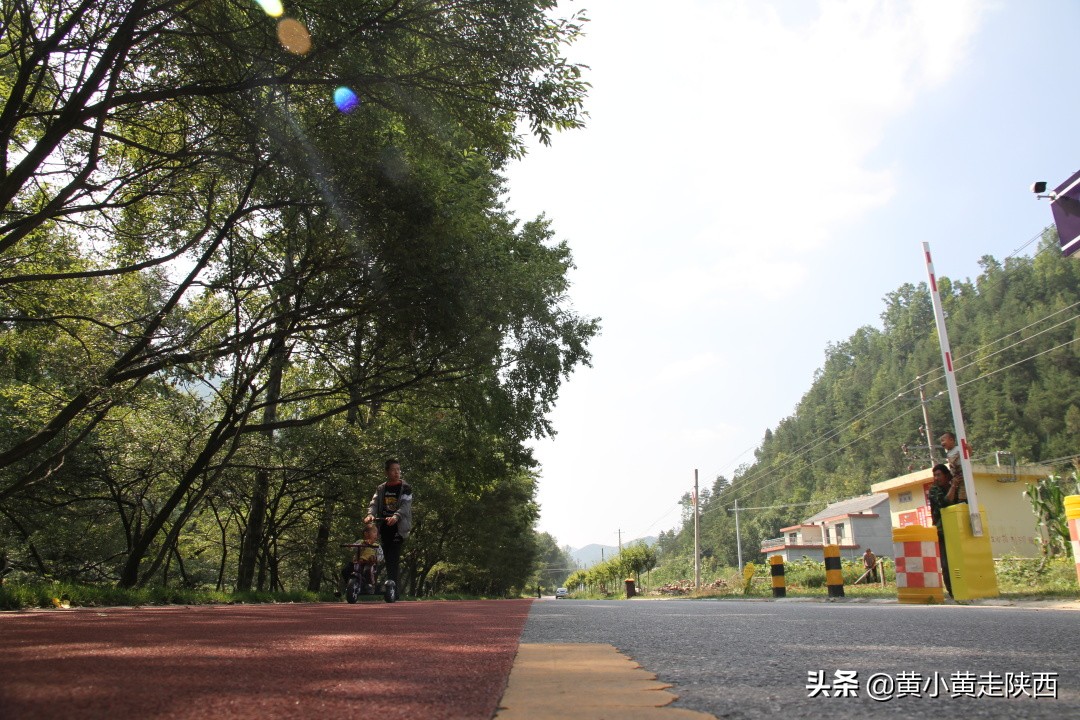 秦岭骨灰级自驾穿越线路，从西安到丹凤，翻越两条山脉一片盆地