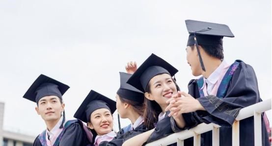 我国医学院校中的“八大天王”，均为985，考上相当于金饭碗