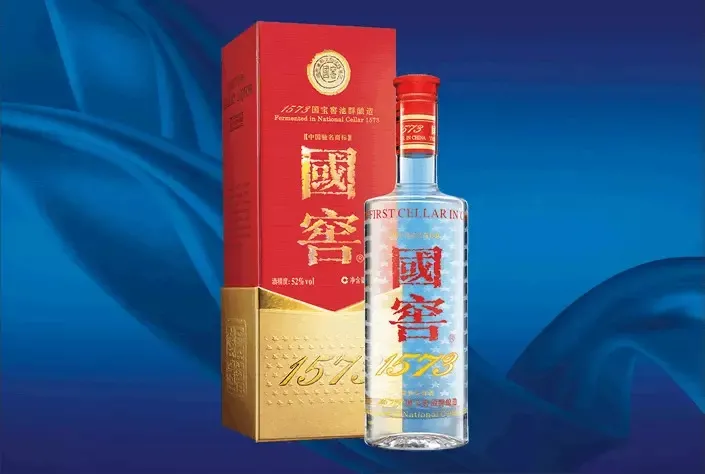 过年送礼送两瓶茅台好吗（给领导送茅台酒算啥档次）