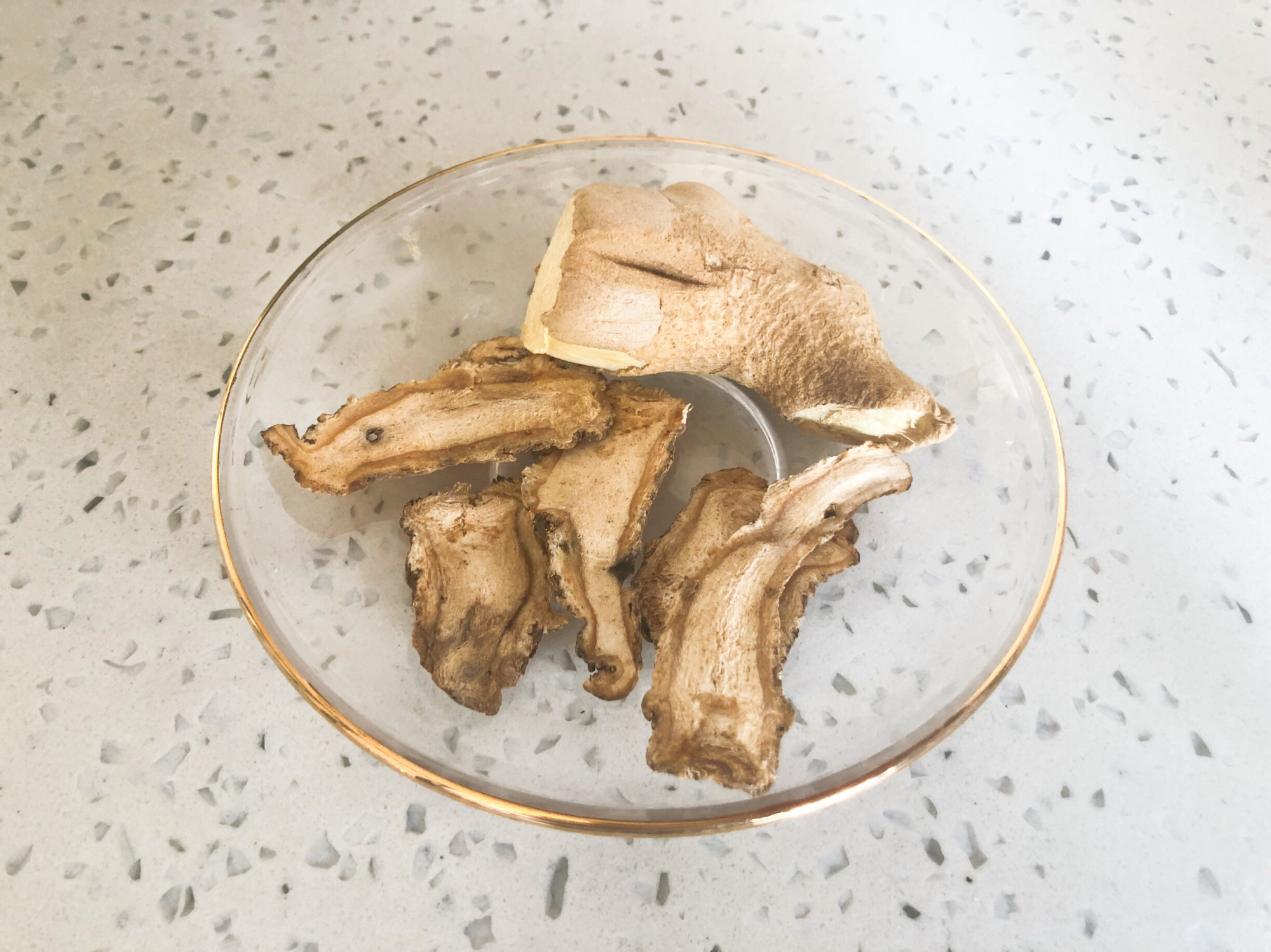 炖羊肉，别再放香料了，只放这2样，不膻不腥，冬天喝更滋补