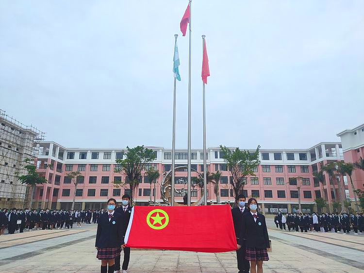 在奋进与砥砺中傲然前行——西南大学东方实验中学高质量发展纪实
