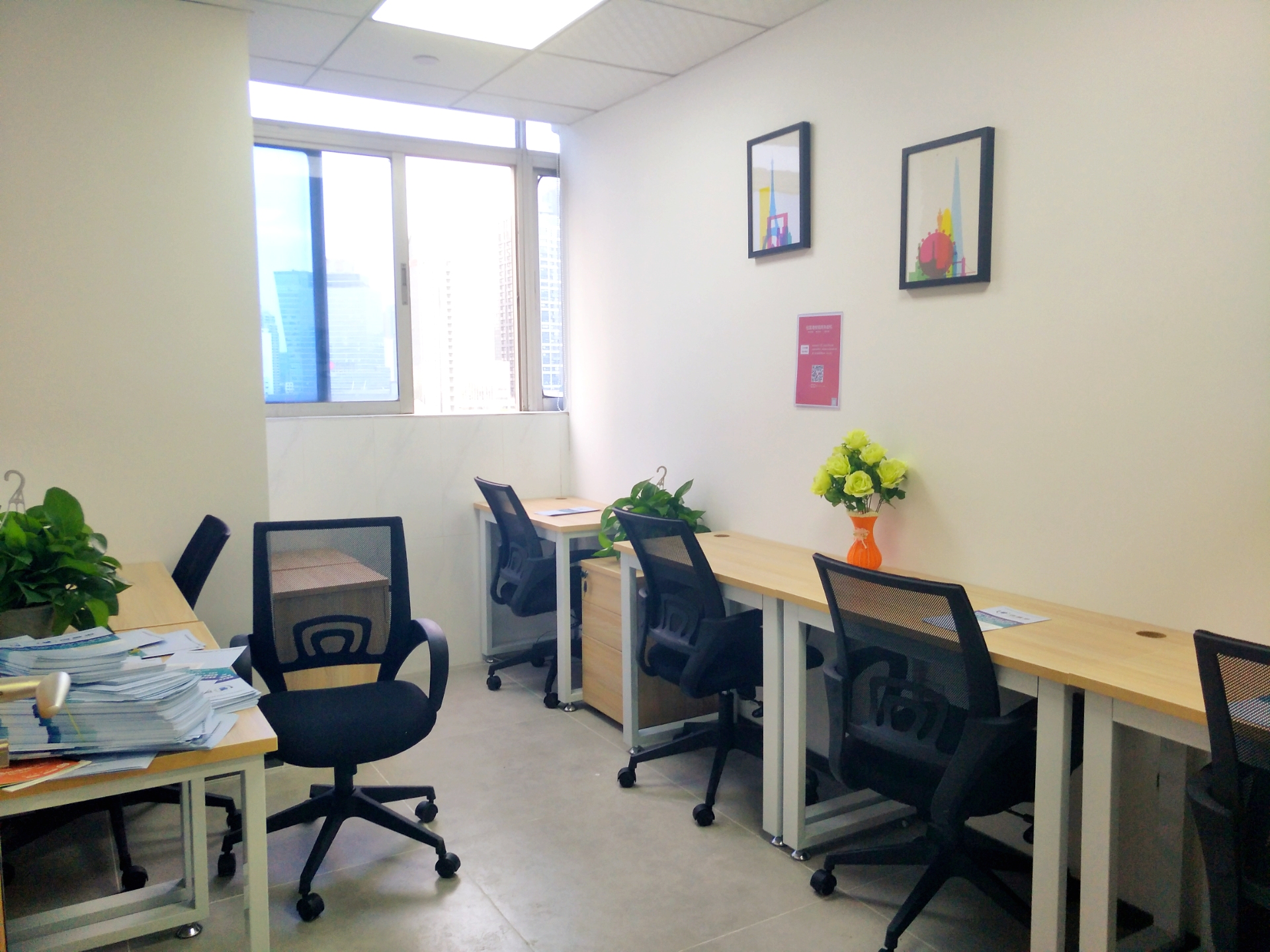 出租福田华强北办公室，有红本凭证/租赁合同/低至1380
