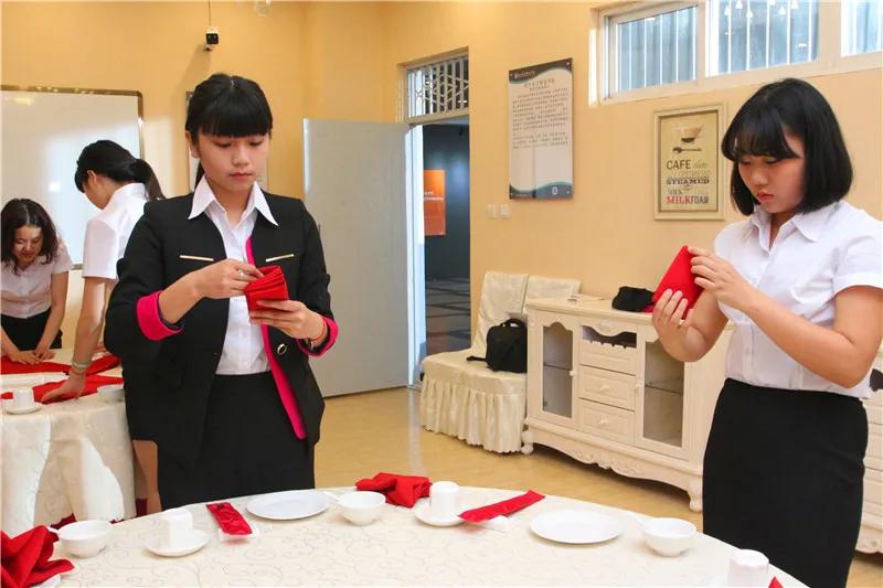 成都主城区里的大学！四川长江职业学院2021年单招计划公布