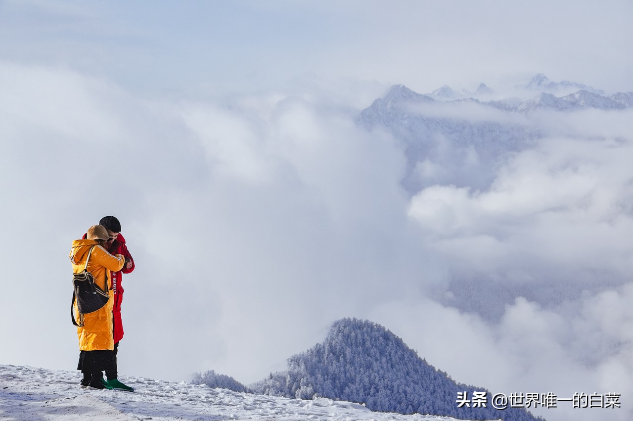 牛背山封了，四人同太苦，还好有亚洲第二360°观景平台满足一切