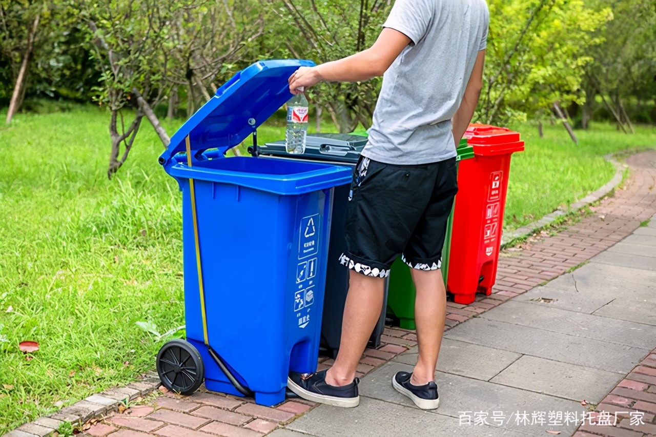 塑料垃圾桶为何会成为分类垃圾桶的第一选择呢？