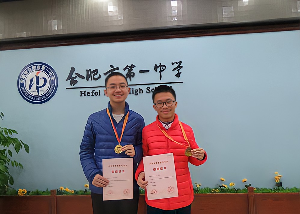 天才少年盛一博：7岁上初中，13岁高考645分上清华，为何如此牛？