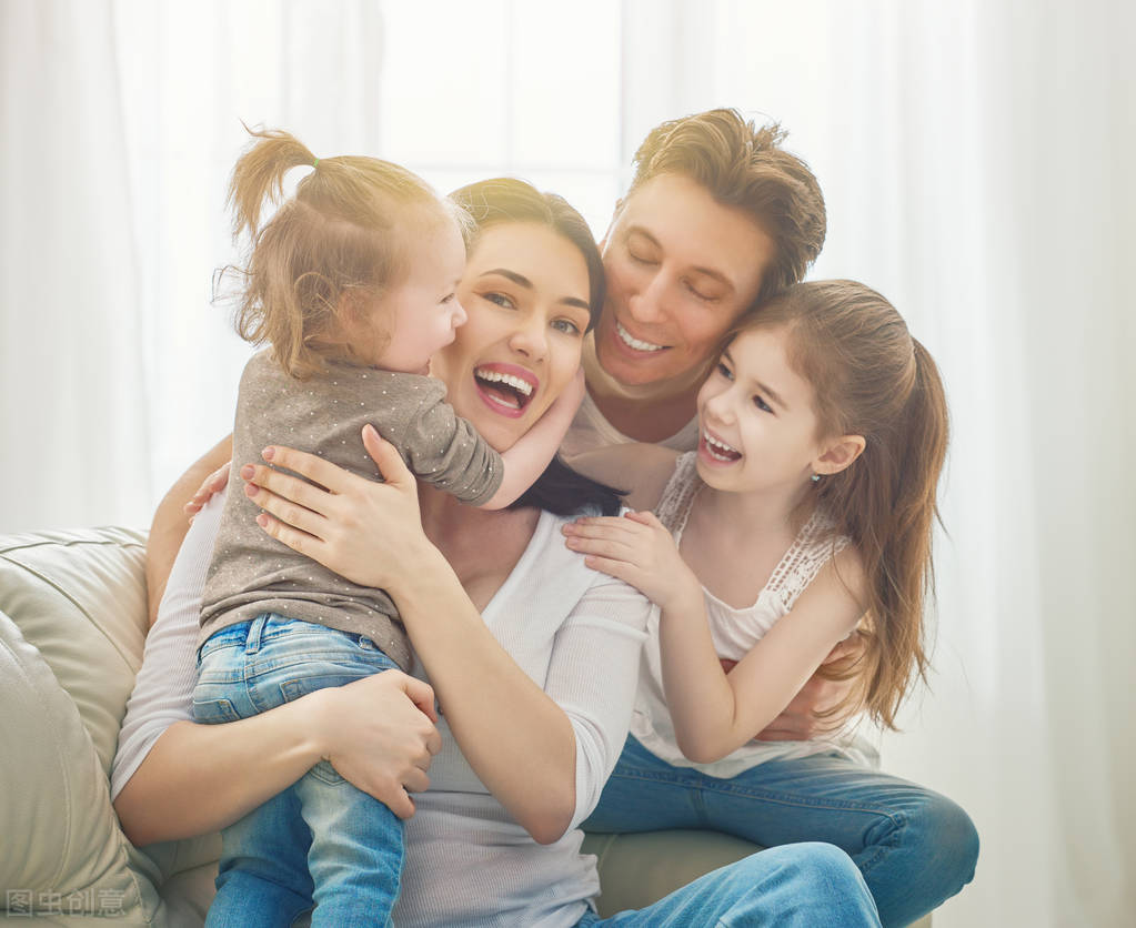 感恩大宝的懂事，感谢小宝的可爱，让老母亲享受着治愈系的幸福