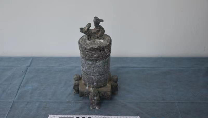 扬州警方破获系列盗墓案，19名“摸金校尉”悉数落网