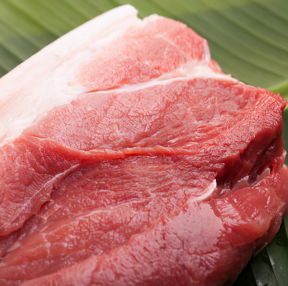 夹心肉和五花肉区别(内行买猪肉选这4个部位)