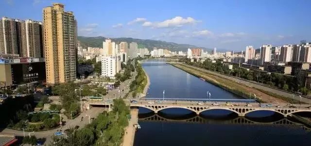 天水南大橋城市天水武山水簾洞甘谷大象山清水溫泉關山雲鳳風景區