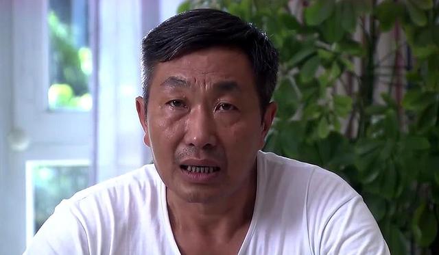 比起杜志国3婚出轨圈外人，相爱42年杜源夫妇被称为“神仙眷侣”