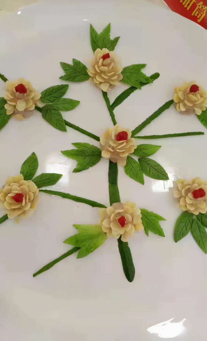 6米长蛋糕“免费”赠送！东北这所“吃饭”大学火了