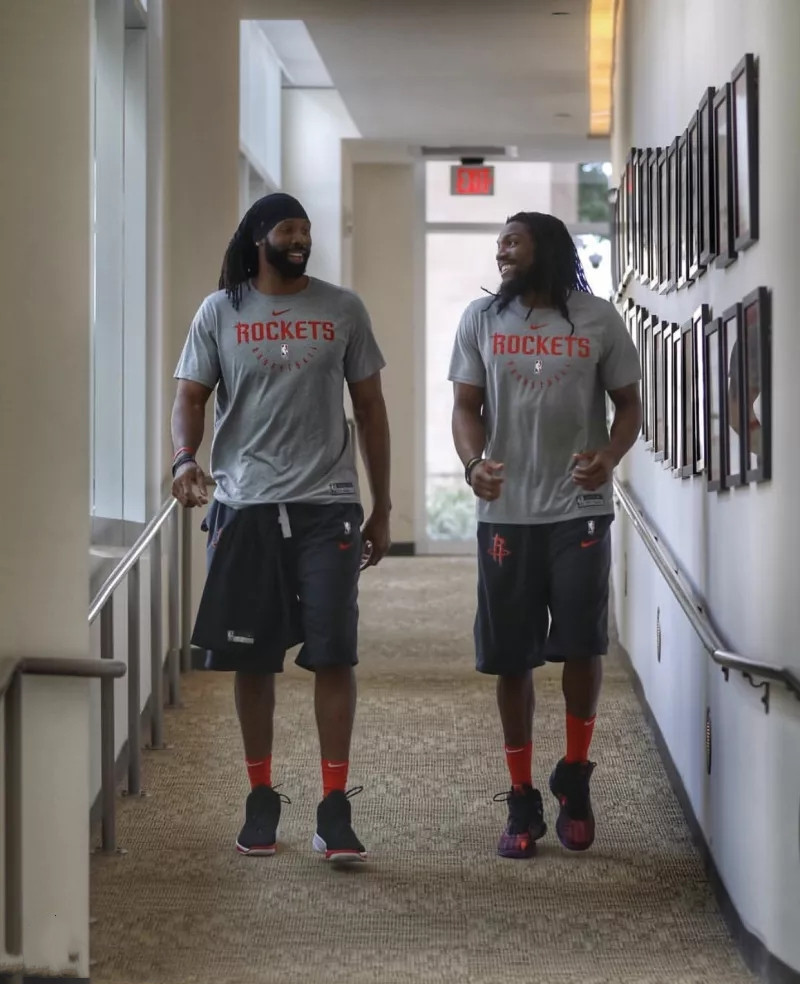 半兽人nba为什么叫半兽人(被称作“半兽人”的三个男人！都与火箭有关系，站在一起很难分辨)