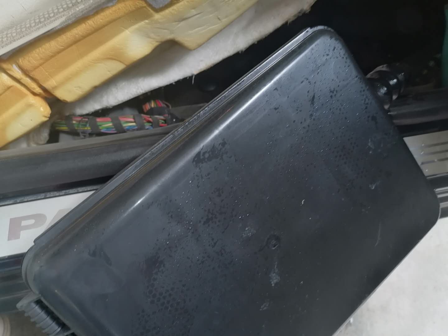 帕萨特领驭P-R-N-D挂挡冲击顿挫，发动机前后摇晃抬头，胖哥检查