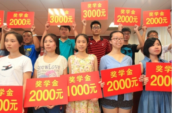 大学期间“及格”不是万事大吉，绩点低更可怕，小心影响正常毕业