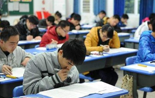 2021年高考，各省市高考成绩公布时间，考生和家长应当知道