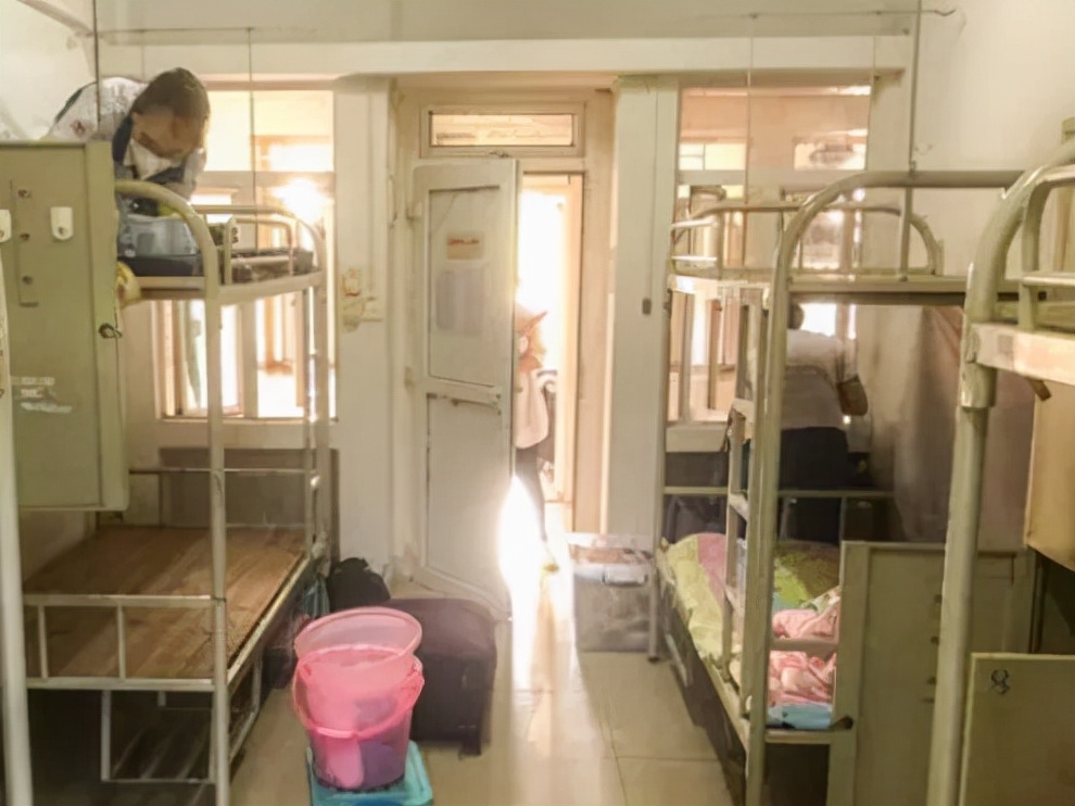 广州高中宿舍大揭秘，快来看看哪所环境最好，住得最舒服？