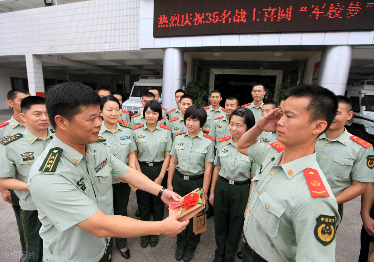 专科有没有军校？在高考能直接报考吗？我给小王分析这几个方面