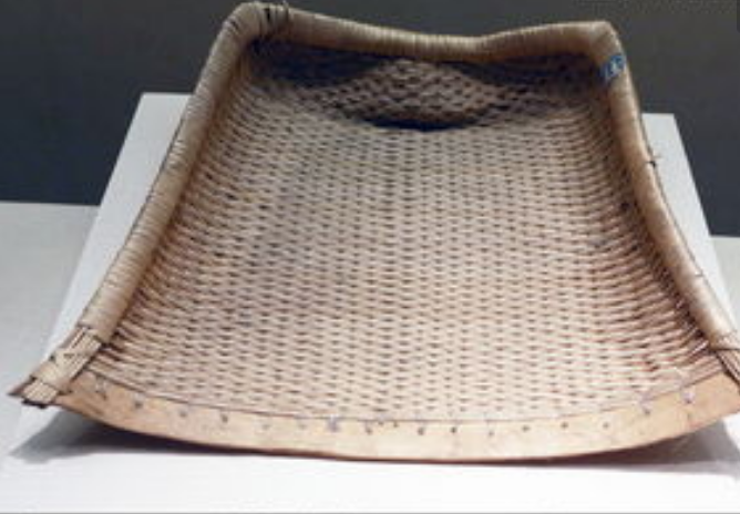 俗语:"一个簸箕九个斗,不干也能有",有道理吗?看看你的手