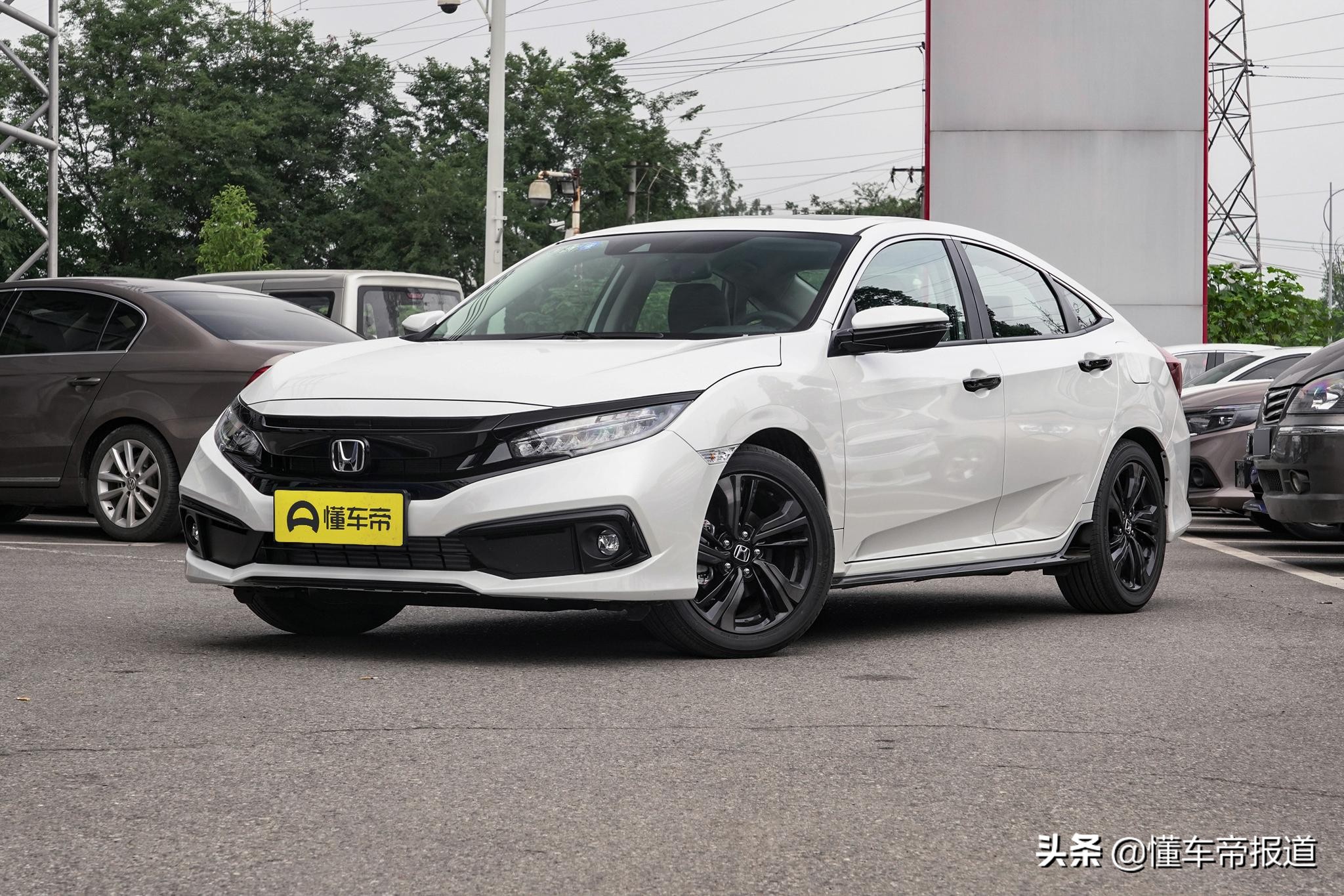 新车 | 售12.99万-15.89万元，别克威朗Pro/威朗Pro GS正式上市