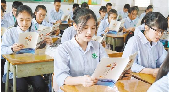 江苏高考生满分作文，全文仅755个字，30个生僻字难倒阅卷老师