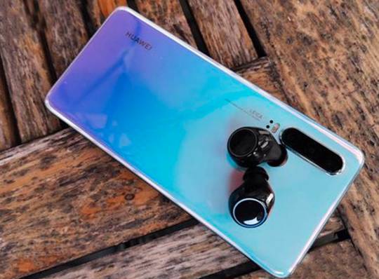 2020年口碑爆棚的五款旗舰蓝牙耳机推荐，时尚和品质的完美结合