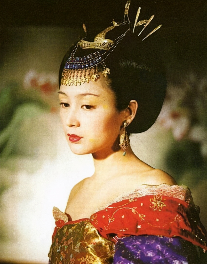 《无极》上映15年,陈红最遗憾是张国荣,张柏芝为何说谢霆锋坏