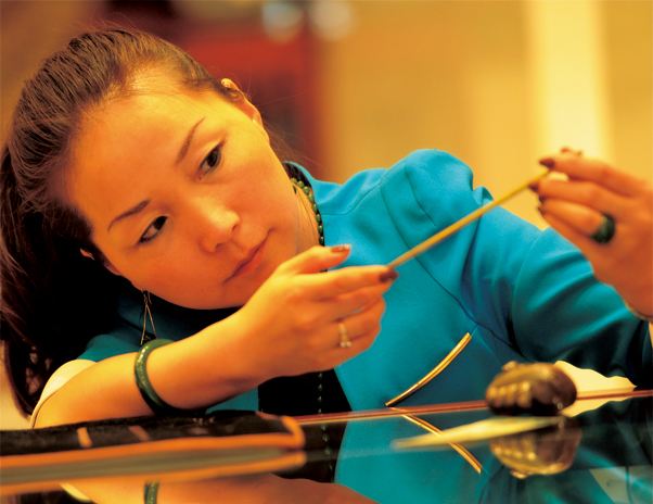 扬州修脚师传奇：为邵逸夫修脚，办足艺专修学校，做脚医诊所